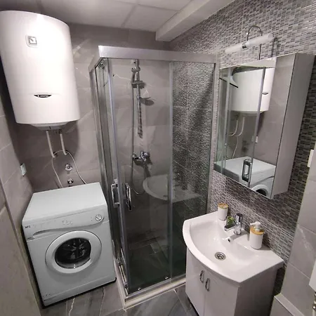 Cozy Nest - Simple & Comfy דירה סקופיה